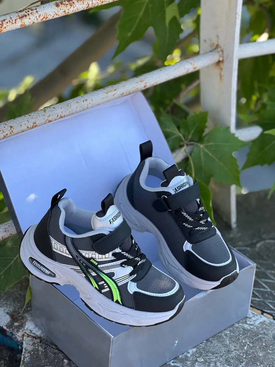 Shoe View
