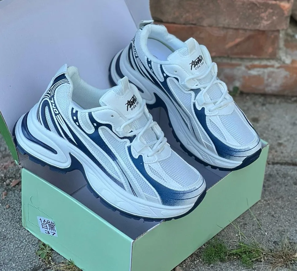 Shoe View