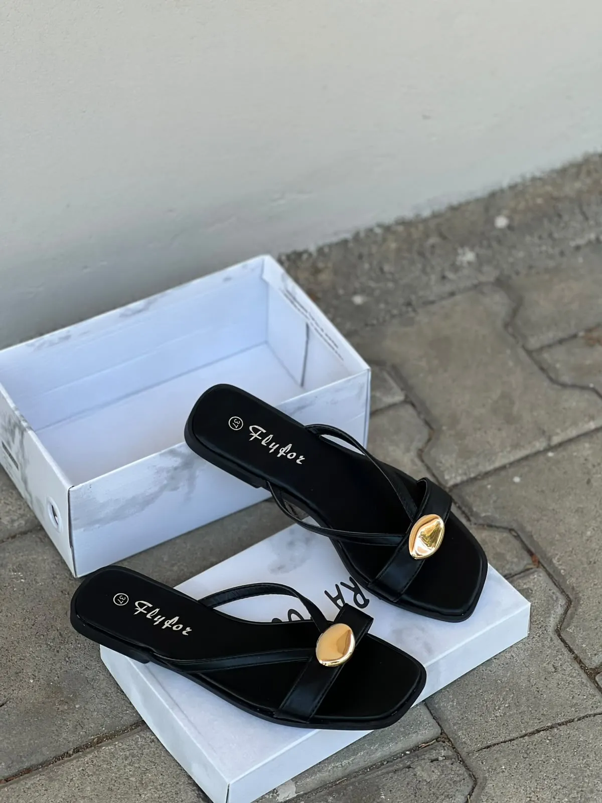 Shoe View
