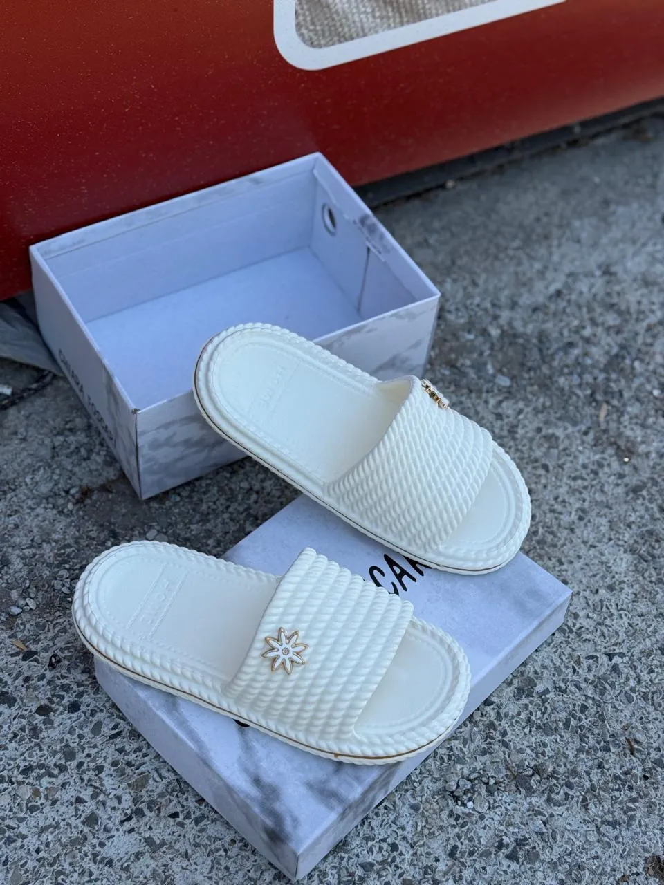 Shoe View