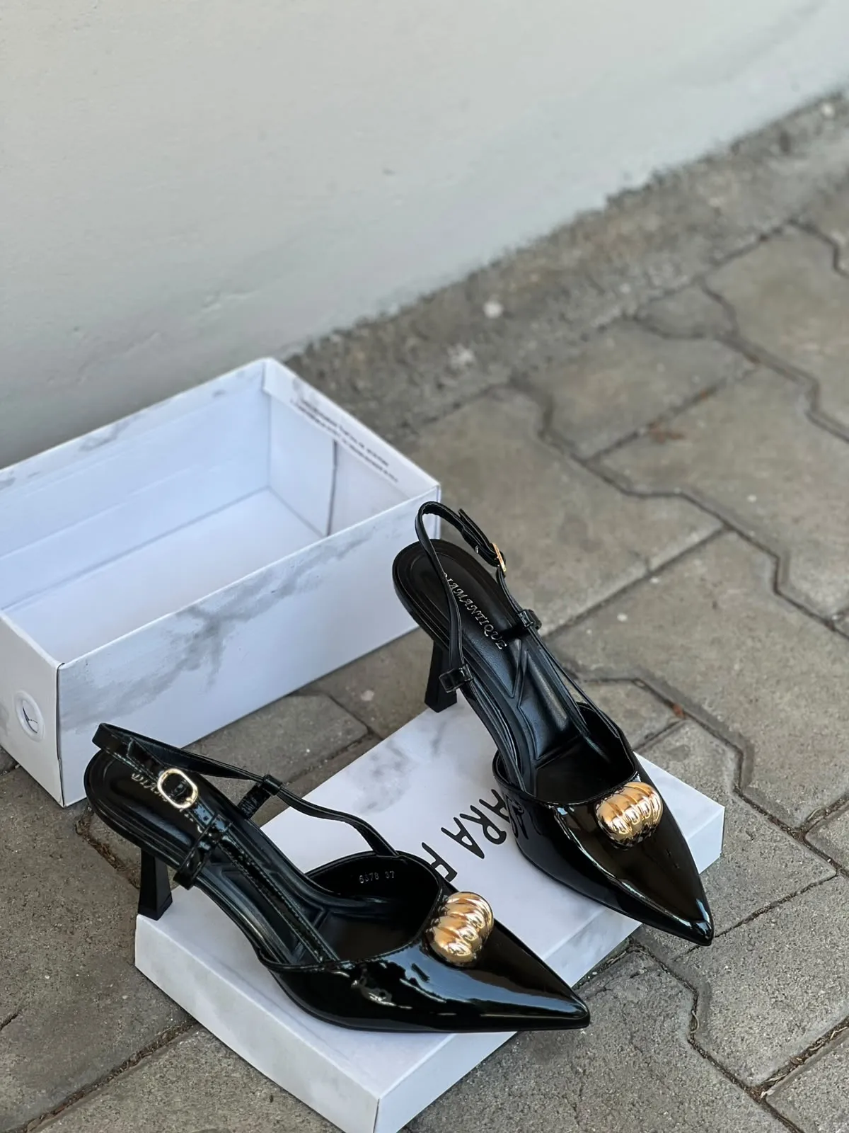 Shoe View