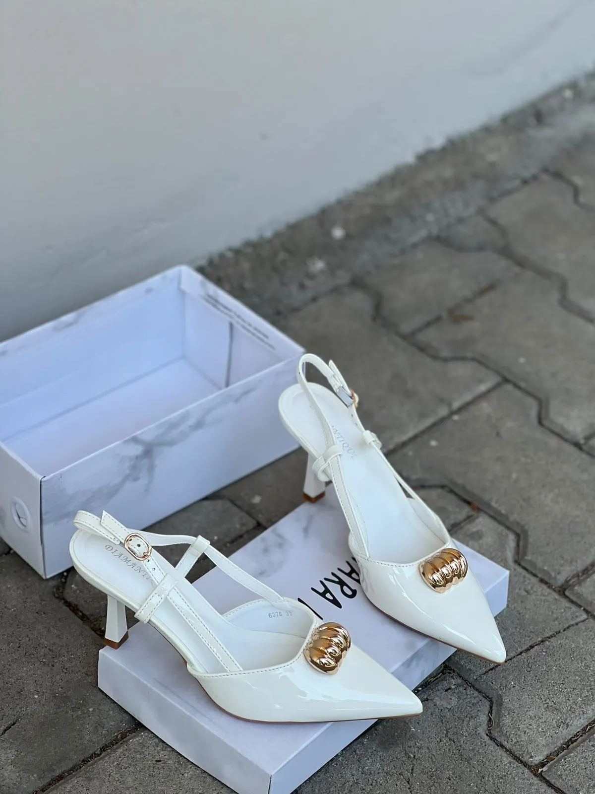 Shoe View